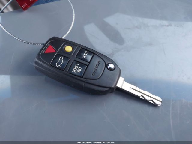 Volvo S60 2.4 Image 5