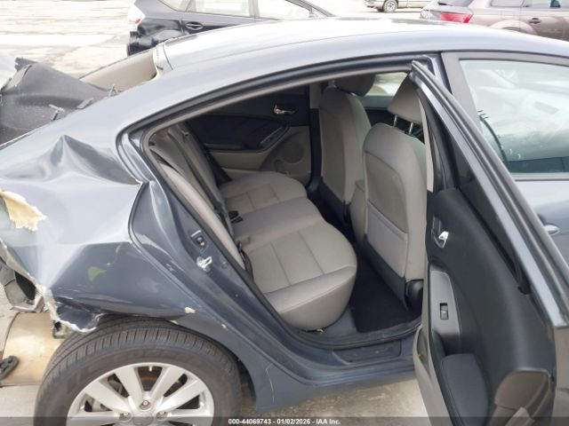 Kia Forte Lx Image 6