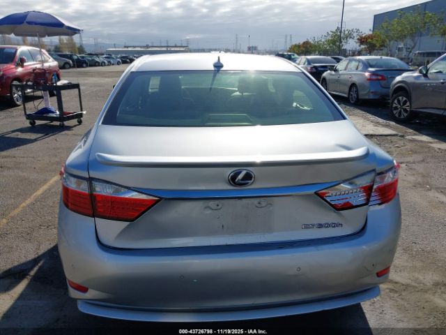 Lexus Es Image 16