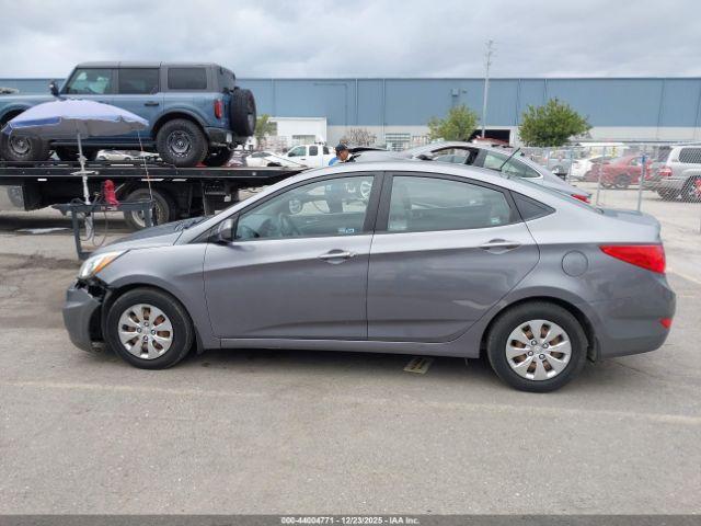 Hyundai ACCENT Gls Image 14