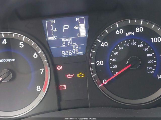 Hyundai ACCENT Gls Image 15