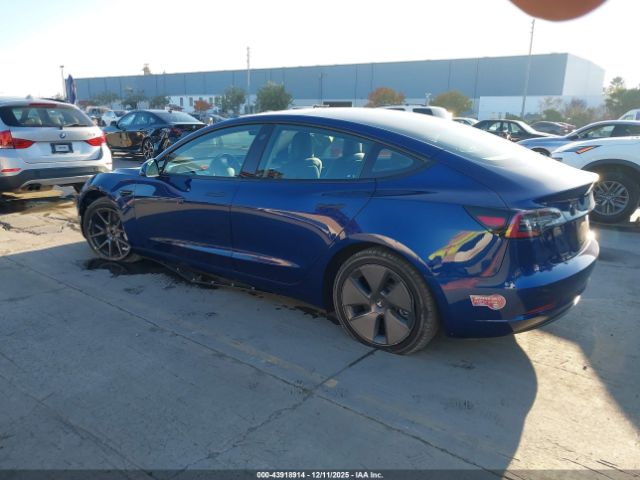 Tesla Model 3 Long Range Dual Motor All-wheel Drive Image 12