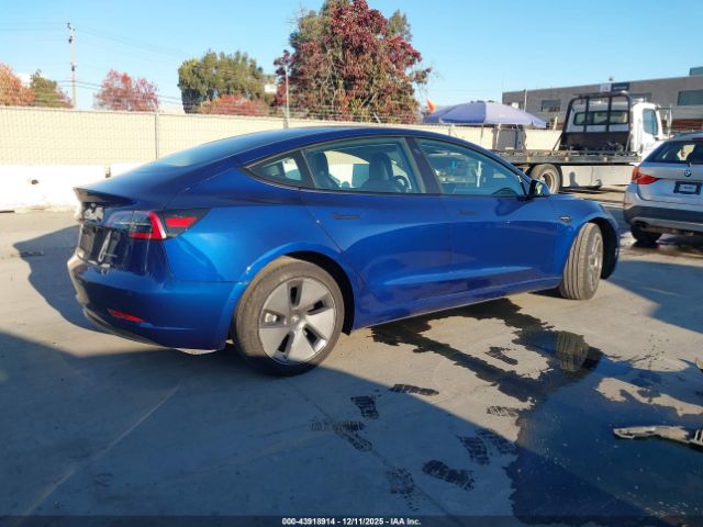 Tesla Model 3 Long Range Dual Motor All-wheel Drive Image 6